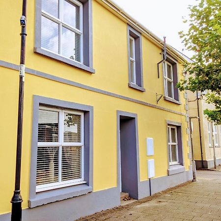 Dursley House Hotel Whitland Екстериор снимка
